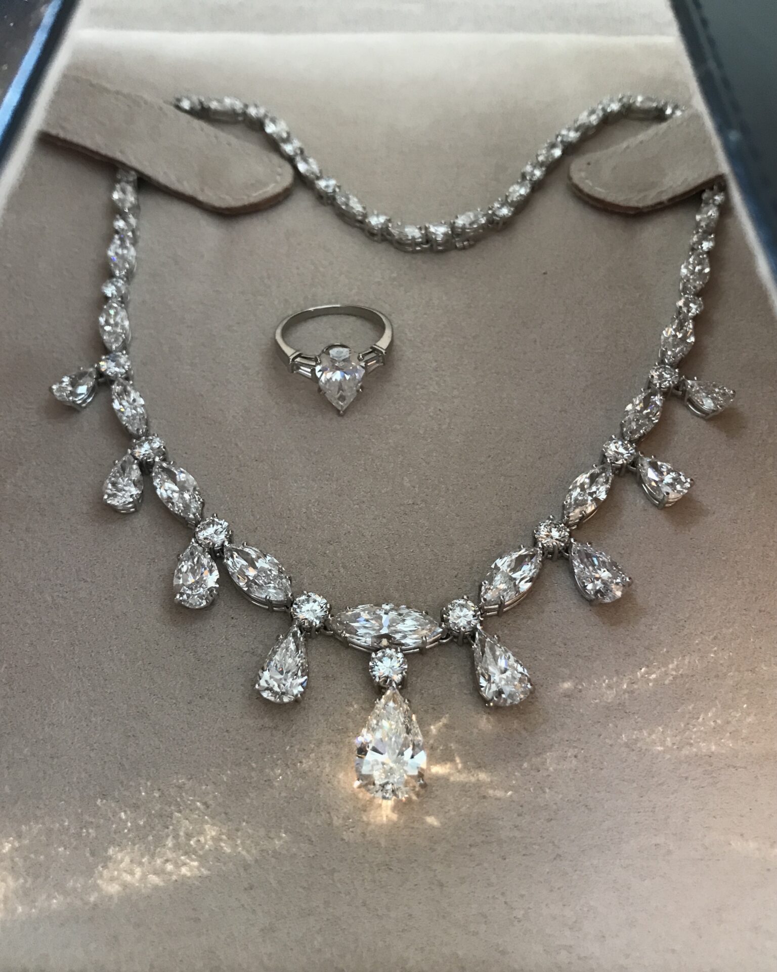 BVLGARI Necklace Diamond , Platinum