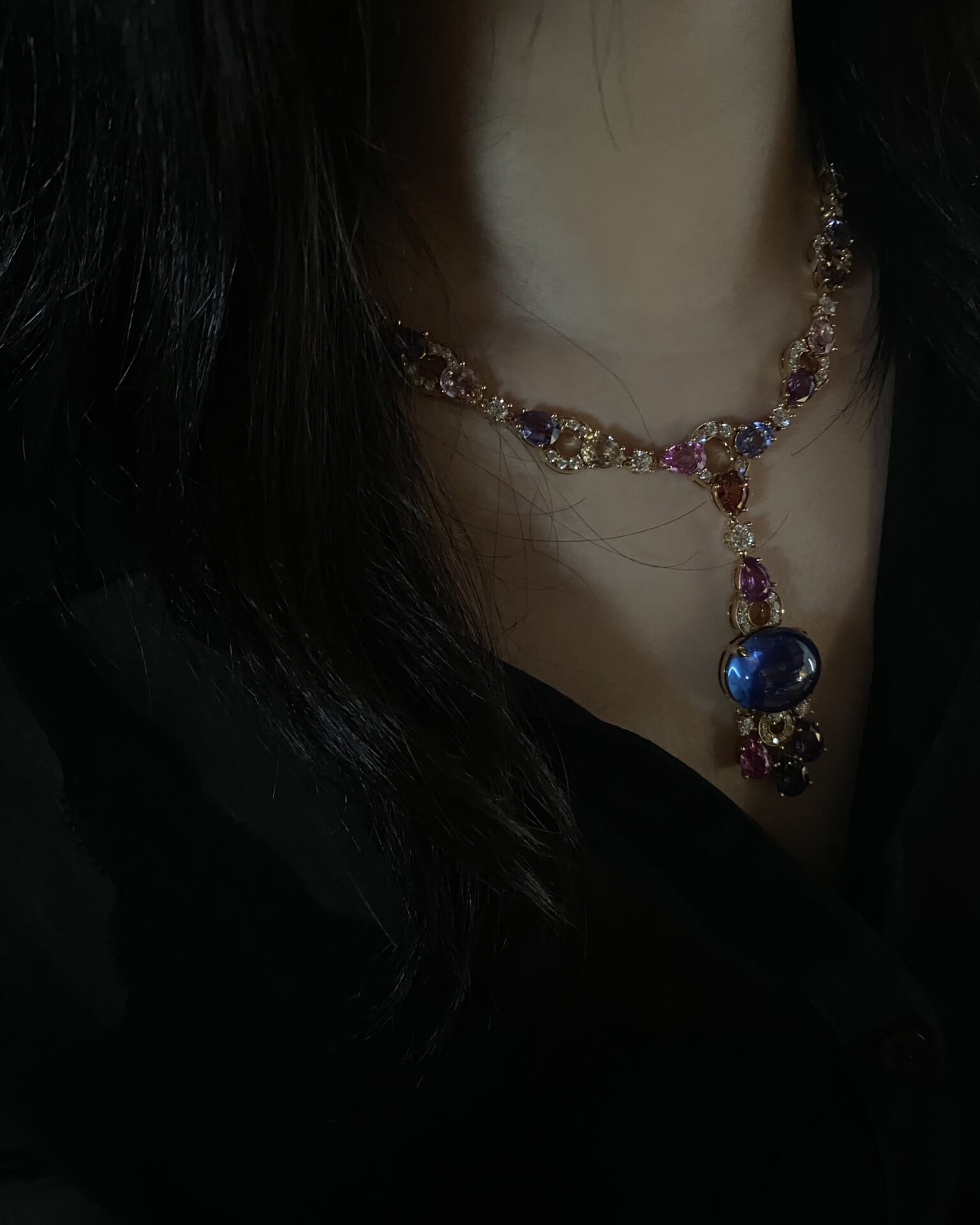 BVLGARI Necklace Sapphire/fancy color sapphire/diamond/18k gold